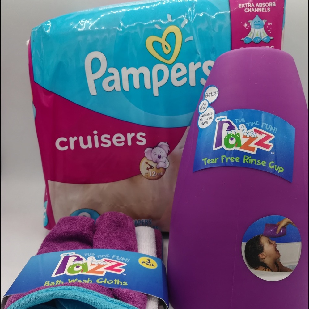 Pampers Diaper and Bath Bundle